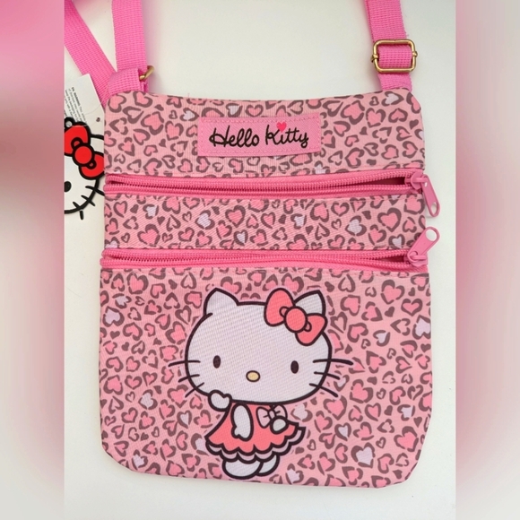 NWT Hello Kitty Pink Leopard Print Kids/Girls/Teens Crossbody Bag/Purse - Picture 12 of 16